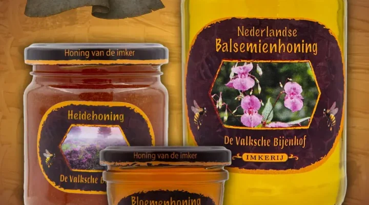 Echte honing uit eigen Nederlandse imkerij. Deze rauwe honing koop je bij specialisten in een honingwinkel of bestel je online in de webshop.