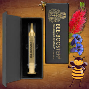 BEE-BOOSTER® is een luxe oogserum met hyaluronzuur en plantenextracten en bijengif voor de verzorging van de gevoelige huid rondom de ogen. Vrij van minerale oliën en parabenen en geproduceerd in Duitsland.